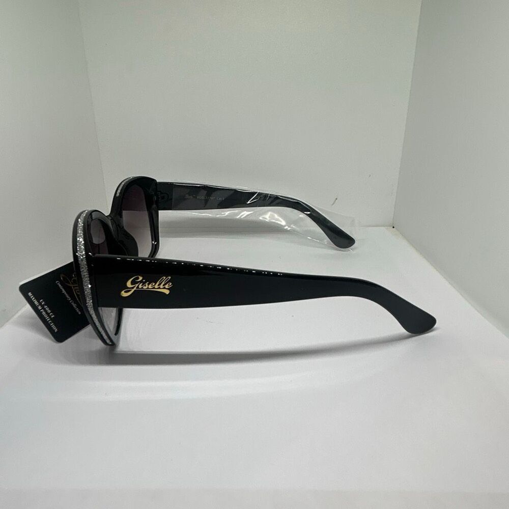 Giselle Oversized Black Sunglasses UV400 Glam Rhinestone Accent - Picture 2 of 3